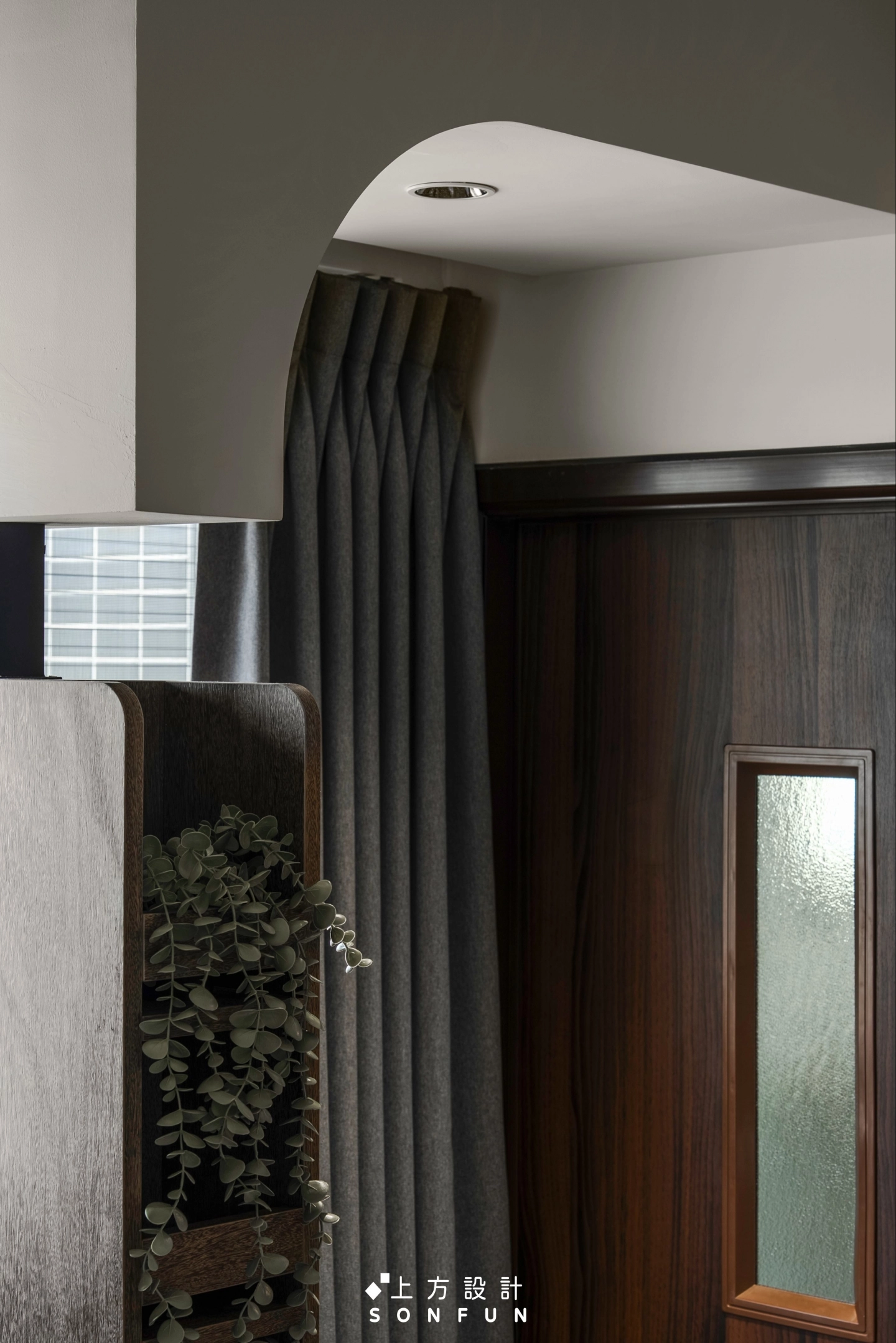 南投‧首富京站